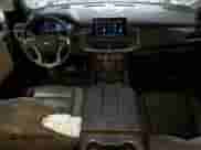 2024 Chevrolet Suburban LT z VIN 1GNSKCKD8RR407729, wystawiony jako Copart lot #70371795 z przebiegiem 9 697 mil mil oraz Szkoda całkowita • Salvage title. Historia ofert i sprzedaży dostępna na DreamBid. Obrazek 8.