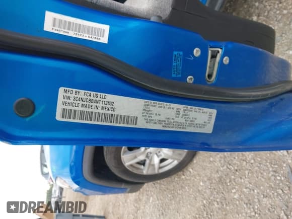 ✅ 2022 Jeep Compass Latitude • VIN: 3C4NJCBB4NT112832 • Lot: 42552865. Listed on IAAI with 66,967 mi. Free auction sales archive from the USA and detailed vehicle history report at DreamBid. Image 9.