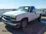 2006 Chevrolet Silverado 1500 Work Truck с VIN 3GCEC14X06G256122, выставлен на аукционе IAAI как лот 42509741 с пробегом 245 150 миль миль и . История ставок и продаж доступна на DreamBid. Изображение 2.