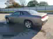 2010 Dodge Challenger SE z VIN 2B3CJ4DV1AH179963, wystawiony jako Copart lot #84362405 z przebiegiem 198 246 mil mil oraz Szkoda całkowita • Salvage title. Historia ofert i sprzedaży dostępna na DreamBid. Obrazek 2.