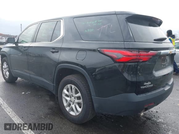 ✅ 2022 Chevrolet Traverse LS • VIN: 1GNERFKW5NJ116903 • Lot: 43636692. Listed on IAAI with 58,451 mi. Free auction sales archive from the USA and detailed vehicle history report at DreamBid. Image 3.