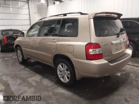 ✅ 2007 Toyota Highlander w/3rd Row • VIN: JTEEW21A070045078 • Lot: 42415121. Wystawiony na IAAI z przebiegiem 94 014 mil. Bezpłatny archiwum sprzedaży aukcyjnych z USA i szczegółowy raport historii pojazdu na DreamBid. Zdjęcie 3.