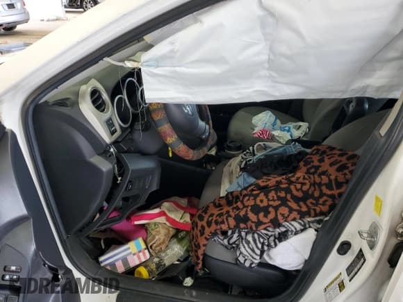 ✅ 2010 Toyota Matrix • VIN: 2T1KU4EE7AC443505 • Lot: 81934615. Wystawiony na Copart z przebiegiem 218 888 mil. Bezpłatny archiwum sprzedaży aukcyjnych z USA i szczegółowy raport historii pojazdu na DreamBid. Zdjęcie 7.