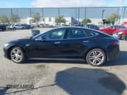 ✅ 2015 Tesla Model S 85D • VIN: 5YJSA1E29FF111842 • Lot: 43325163. Wystawiony na IAAI z przebiegiem 116 860 mil. Bezpłatny archiwum sprzedaży aukcyjnych z USA i szczegółowy raport historii pojazdu na DreamBid. Zdjęcie 14.