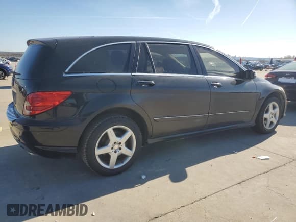 ✅ 2010 Mercedes-Benz R 350 • VIN: 4JGCB6FE6AA107543 • Лот: 86131764. Опубликован ранее на Copart с пробегом 115 098 миль. Бесплатный доступ к архиву аукционных продаж из США и подробный отчёт об истории автомобиля на DreamBid. Изображение 3.