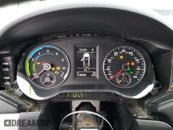 ✅ 2013 Volkswagen Jetta Hybrid SEL Premium • VIN: 3VW637AJXDM294119 • Лот: 86389244. Опубликован ранее на Copart с пробегом 118 058 миль. Бесплатный доступ к архиву аукционных продаж из США и подробный отчёт об истории автомобиля на DreamBid. Изображение 9.