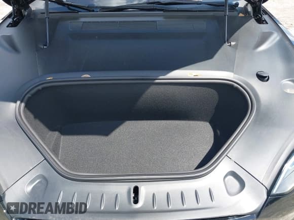 ✅ 2022 Tesla Model S Plaid • VIN: 5YJSA1E65NF490968 • Лот: 41919214. Опубликован ранее на IAAI с пробегом 22 400 миль. Бесплатный доступ к архиву аукционных продаж из США и подробный отчёт об истории автомобиля на DreamBid. Изображение 10.