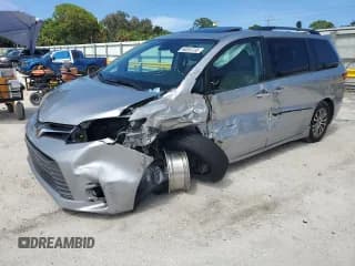 ✅ 2018 Toyota Sienna XLE Auto Access Seat • VIN: 5TDYZ3DC5JS957432 • Lot: 68093765. Listed on Copart with 83,762 mi. Free auction sales archive from the USA and detailed vehicle history report at DreamBid. Image 1.