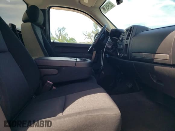 ✅ 2010 Chevrolet Silverado 1500 LT • VIN: 1GCPCSE04AZ198878 • Lot: 53949775. Listed on Copart with 95,415 mi. Free auction sales archive from the USA and detailed vehicle history report at DreamBid. Image 10.