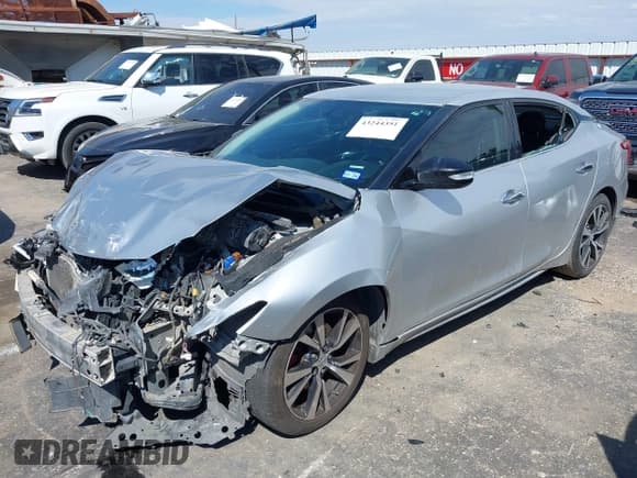 ✅ 2016 Nissan Maxima Platinum • VIN: 1N4AA6AP9GC414232 • Лот: 43244351. Опубликован ранее на IAAI с пробегом Не указан. Бесплатный доступ к архиву аукционных продаж из США и подробный отчёт об истории автомобиля на DreamBid. Изображение 18.