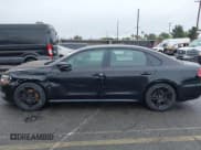 ✅ 2012 Volkswagen Passat S • VIN: 1VWAP7A36CC061323 • Lot: 42057975. Wystawiony na IAAI z przebiegiem 169 588 mil. Bezpłatny archiwum sprzedaży aukcyjnych z USA i szczegółowy raport historii pojazdu na DreamBid. Zdjęcie 12.