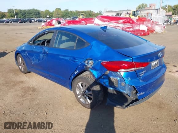 ✅ 2017 Hyundai Elantra SE • VIN: KMHD84LF0HU224547 • Lot: 43372298. Listed on IAAI with 75,414 mi. Free auction sales archive from the USA and detailed vehicle history report at DreamBid. Image 17.