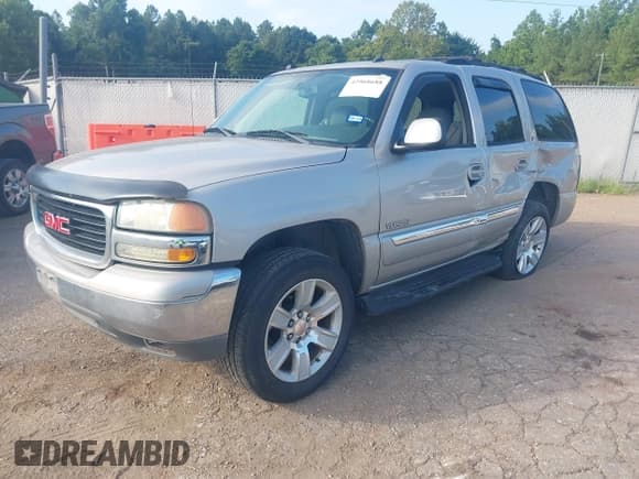✅ 2004 GMC Yukon SLT • VIN: 1GKEC13Z84R267227 • Lot: 42968688. Listed on IAAI with 187,916 mi. Free auction sales archive from the USA and detailed vehicle history report at DreamBid. Image 2.