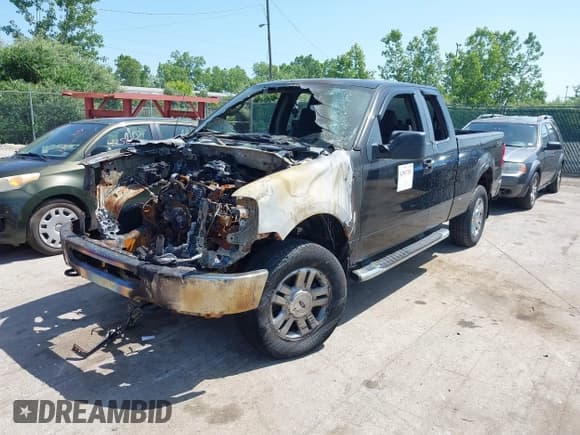 ✅ 2008 Ford F-150 XLT • VIN: 1FTPX14V28FB22941 • Lot: 42567210. Listed on IAAI with Not provided. Free auction sales archive from the USA and detailed vehicle history report at DreamBid. Image 2.