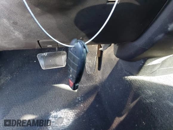 ✅ 2018 Ram 1500 Express • VIN: 1C6RR6FG0JS336443 • Lot: 43449272. Listed on IAAI with 162,636 mi. Free auction sales archive from the USA and detailed vehicle history report at DreamBid. Image 11.