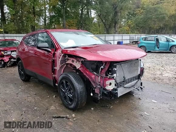 ✅ 2025 Chevrolet Blazer LT • VIN: 3GNKBCR42SS165383 • Lot: 90079375. Listed on Copart with 11,395 mi. Free auction sales archive from the USA and detailed vehicle history report at DreamBid. Image 14.