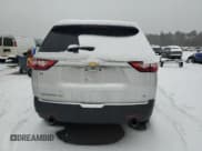 ✅ 2018 Chevrolet Traverse LT Cloth • VIN: 1GNEVGKW4JJ159768 • Lot: 83325894. Wystawiony na Copart z przebiegiem Nie podano. Bezpłatny archiwum sprzedaży aukcyjnych z USA i szczegółowy raport historii pojazdu na DreamBid. Zdjęcie 6.