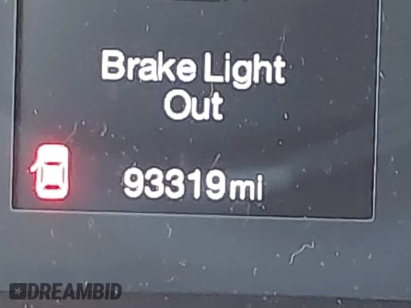 ✅ 2019 Jeep Compass Altitude • VIN: 3C4NJCBB0KT743170 • Lot: 41490256. Wystawiony na IAAI z przebiegiem 93 319 mil. Bezpłatny archiwum sprzedaży aukcyjnych z USA i szczegółowy raport historii pojazdu na DreamBid. Zdjęcie 16.