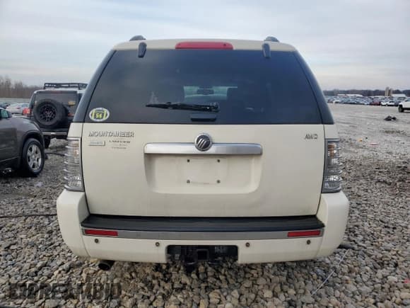 ✅ 2007 Mercury Mountaineer Premier • VIN: 4M2EU48E27UJ03239 • Lot: 83093174. Wystawiony na Copart z przebiegiem 174 103 mil. Bezpłatny archiwum sprzedaży aukcyjnych z USA i szczegółowy raport historii pojazdu na DreamBid. Zdjęcie 6.