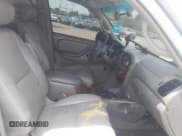 ✅ 2002 Toyota Sequoia Limited • VIN: 5TDBT48A72S065609 • Lot: 42444824. Listed on IAAI with 253,835 mi. Free auction sales archive from the USA and detailed vehicle history report at DreamBid. Image 5.