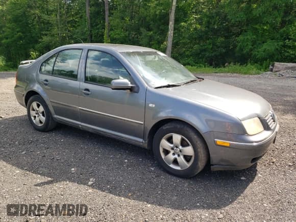 ✅ 2005 Volkswagen Jetta GLS • VIN: 3VWSA69M85M057272 • Lot: 61682495. Listed on Copart with 137,943 mi. Free auction sales archive from the USA and detailed vehicle history report at DreamBid. Image 4.