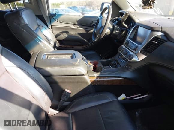 ✅ 2018 Chevrolet Tahoe LT • VIN: 1GNSCBKC6JR116679 • Lot: 41179732. Listed on IAAI with 136,566 mi. Free auction sales archive from the USA and detailed vehicle history report at DreamBid. Image 5.