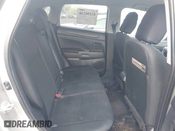 2013 Mitsubishi Outlander ES z VIN 4A4AR3AU7DE015769, wystawiony jako IAAI lot #43290230 z przebiegiem 208 555 mil mil oraz . Historia ofert i sprzedaży dostępna na DreamBid. Obrazek 8.