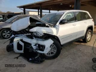 ✅ 2024 Jeep Grand Cherokee Laredo • VIN: 1C4RJGAG5RC264173 • Lot: 45505465. Listed on Copart with 7,633 mi. Free auction sales archive from the USA and detailed vehicle history report at DreamBid. Image 1.