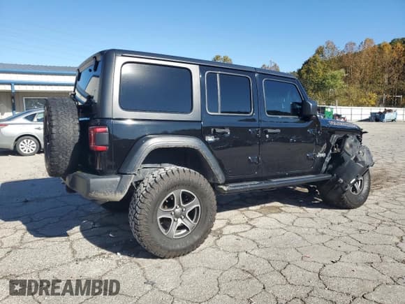 ✅ 2018 Jeep Wrangler Unlimited Sport S • VIN: 1C4HJXDG8JW111118 • Lot: 87263855. Listed on Copart with 117,514 mi. Free auction sales archive from the USA and detailed vehicle history report at DreamBid. Image 3.