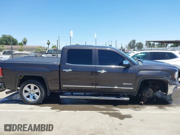 ✅ 2016 GMC Sierra 1500 SLT • VIN: 3GTP1NECXGG196952 • Лот: 42564780. Опубликован ранее на IAAI с пробегом 110 929 миль. Бесплатный доступ к архиву аукционных продаж из США и подробный отчёт об истории автомобиля на DreamBid. Изображение 14.