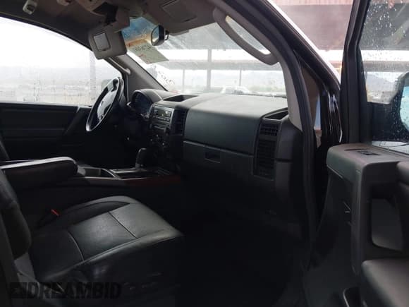 ✅ 2011 Nissan Titan SL • VIN: 1N6AA0ED6BN302859 • Lot: 42763081. Listed on IAAI with 125,899 mi. Free auction sales archive from the USA and detailed vehicle history report at DreamBid. Image 5.