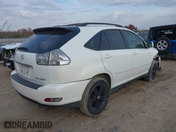 ✅ 2007 Lexus RX 350 • VIN: 2T2GK31U07C012530 • Lot: 43638597. Listed on IAAI with 424,853 mi. Free auction sales archive from the USA and detailed vehicle history report at DreamBid. Image 4.