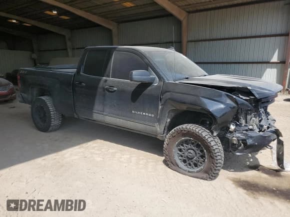 ✅ 2019 Chevrolet Silverado 1500 LT • VIN: 2GCVKPEC5K1177694 • Lot: 68101124. Wystawiony na Copart z przebiegiem 52 372 mil. Bezpłatny archiwum sprzedaży aukcyjnych z USA i szczegółowy raport historii pojazdu na DreamBid. Zdjęcie 4.