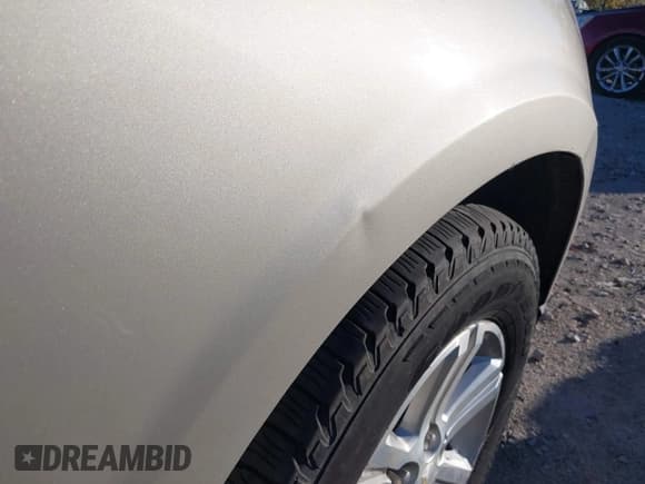 ✅ 2014 Chevrolet Traverse LT • VIN: 1GNKRHKD0EJ113596 • Lot: 43534806. Listed on IAAI with 137,655 mi. Free auction sales archive from the USA and detailed vehicle history report at DreamBid. Image 6.