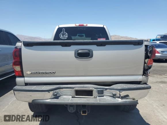 ✅ 2006 Chevrolet Silverado 1500 LT1 • VIN: 2GCEK19N961221727 • Лот: 66377295. Опубликован ранее на Copart с пробегом 140 032 миль. Бесплатный доступ к архиву аукционных продаж из США и подробный отчёт об истории автомобиля на DreamBid. Изображение 6.