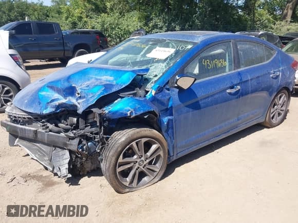 ✅ 2017 Hyundai Elantra SE • VIN: 5NPD84LF2HH121449 • Lot: 43119636. Listed on IAAI with 92,048 mi. Free auction sales archive from the USA and detailed vehicle history report at DreamBid. Image 6.
