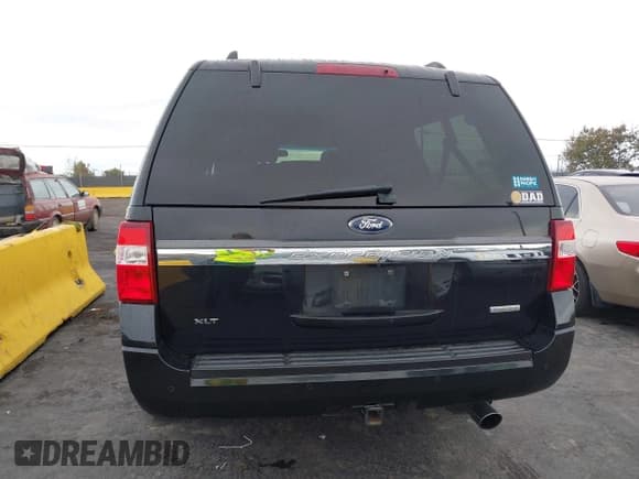 ✅ 2015 Ford Expedition Max XLT • VIN: 1FMJK1JT9FEF50821 • Lot: 43715316. Wystawiony na IAAI z przebiegiem 157 518 mil. Bezpłatny archiwum sprzedaży aukcyjnych z USA i szczegółowy raport historii pojazdu na DreamBid. Zdjęcie 16.