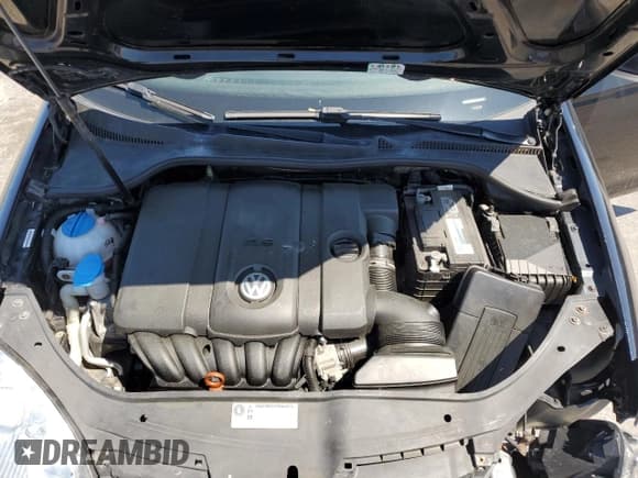 ✅ 2010 Volkswagen Jetta Limited Edition • VIN: 3VWAZ7AJ5AM113660 • Lot: 54730925. Wystawiony na Copart z przebiegiem 103 103 mil. Bezpłatny archiwum sprzedaży aukcyjnych z USA i szczegółowy raport historii pojazdu na DreamBid. Zdjęcie 11.