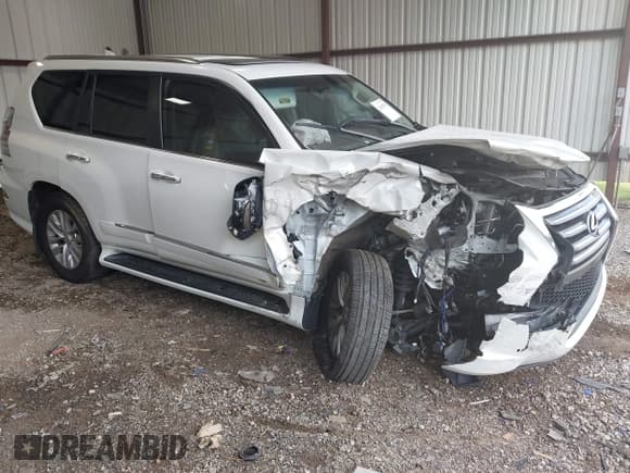 ✅ 2019 Lexus GX 460 • VIN: JTJBM7FX6K5235225 • Лот: 42694590. Опубликован ранее на IAAI с пробегом 60 000 миль. Бесплатный доступ к архиву аукционных продаж из США и подробный отчёт об истории автомобиля на DreamBid. Изображение 1.