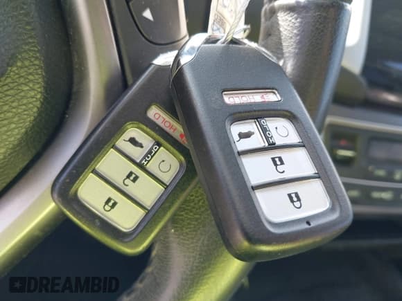 ✅ 2017 Honda Pilot EX-L • VIN: 5FNYF5H52HB042925 • Лот: 43513576. Опубликован ранее на IAAI с пробегом 113 334 миль. Бесплатный доступ к архиву аукционных продаж из США и подробный отчёт об истории автомобиля на DreamBid. Изображение 11.