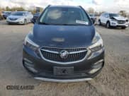 ✅ 2017 Buick Encore Essence • VIN: KL4CJCSB2HB155248 • Лот: 90099685. Опубликован ранее на Copart с пробегом 84 375 миль. Бесплатный доступ к архиву аукционных продаж из США и подробный отчёт об истории автомобиля на DreamBid. Изображение 5.