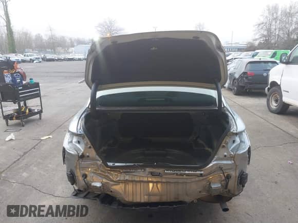 2022 Toyota Camry LE with VIN 4T1R11BKXNU066513, listed as a IAAI auction lot 41324509 with 19,488 mi miles and . Bid and sale history available at DreamBid. Image 11.