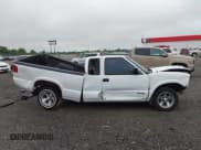 ✅ 2002 Chevrolet S-10 • VIN: 1GCCS19WX28188728 • Лот: 42337500. Опубликован ранее на IAAI с пробегом 305 227 миль. Бесплатный доступ к архиву аукционных продаж из США и подробный отчёт об истории автомобиля на DreamBid. Изображение 14.