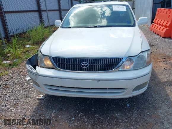 ✅ 2002 Toyota Avalon XL • VIN: 4T1BF28B82U215786 • Lot: 42815688. Wystawiony na IAAI z przebiegiem 279 472 mil. Bezpłatny archiwum sprzedaży aukcyjnych z USA i szczegółowy raport historii pojazdu na DreamBid. Zdjęcie 12.