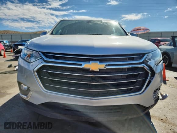 ✅ 2021 Chevrolet Traverse LT Cloth • VIN: 1GNEVGKW3MJ257761 • Lot: 81680645. Listed on Copart with 18,788 mi. Free auction sales archive from the USA and detailed vehicle history report at DreamBid. Image 5.