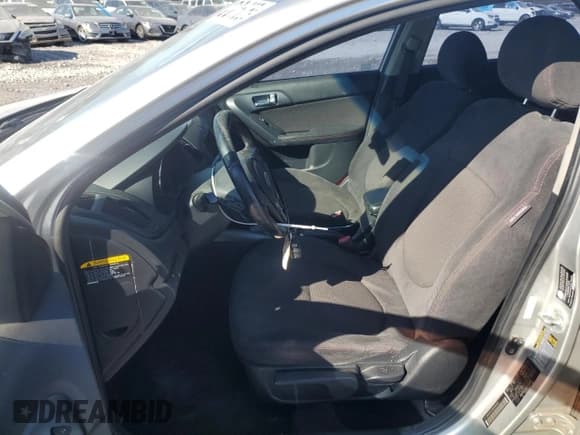 ✅ 2013 Kia Forte SX • VIN: KNAFW5A39D5669484 • Lot: 42128605. Wystawiony na Copart z przebiegiem 132 556 mil. Bezpłatny archiwum sprzedaży aukcyjnych z USA i szczegółowy raport historii pojazdu na DreamBid. Zdjęcie 7.