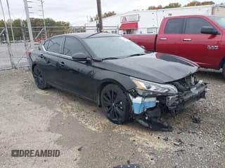 ✅ 2022 Nissan Altima SR • VIN: 1N4BL4CV3NN304535 • Lot: 43534300. Wystawiony na IAAI z przebiegiem 139 655 mil. Bezpłatny archiwum sprzedaży aukcyjnych z USA i szczegółowy raport historii pojazdu na DreamBid. Zdjęcie 1.