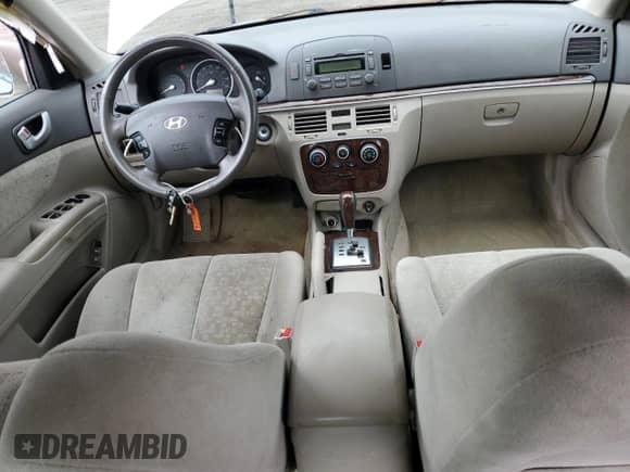 ✅ 2007 Hyundai Sonata SE • VIN: 5NPEU46F47H158867 • Лот: 82778715. Размещён на Copart с пробегом 228 147 миль миль. Получите бесплатный доступ к архиву аукционных продаж из США и посмотрите подробный отчёт об истории автомобиля на DreamBid. Изображение 8.