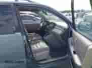 2001 Toyota Highlander с VIN JTEGD21AX10018377, выставлен на аукционе IAAI как лот 41403728 с пробегом 223 303 миль миль и . История ставок и продаж доступна на DreamBid. Изображение 5.