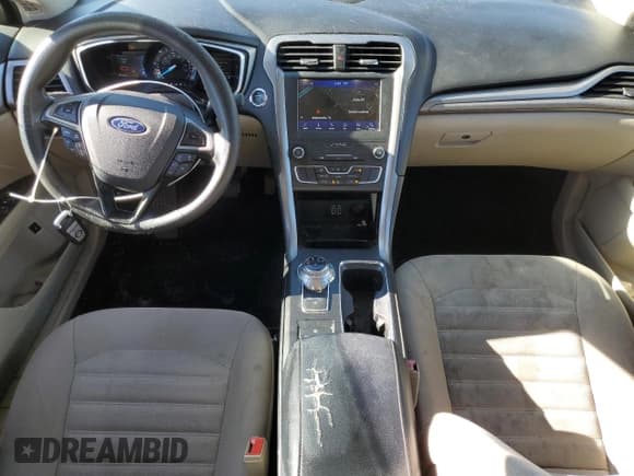 ✅ 2019 Ford Fusion SE • VIN: 3FA6P0LU6KR204962 • Лот: 87258395. Опубликован ранее на Copart с пробегом 105 503 миль. Бесплатный доступ к архиву аукционных продаж из США и подробный отчёт об истории автомобиля на DreamBid. Изображение 8.